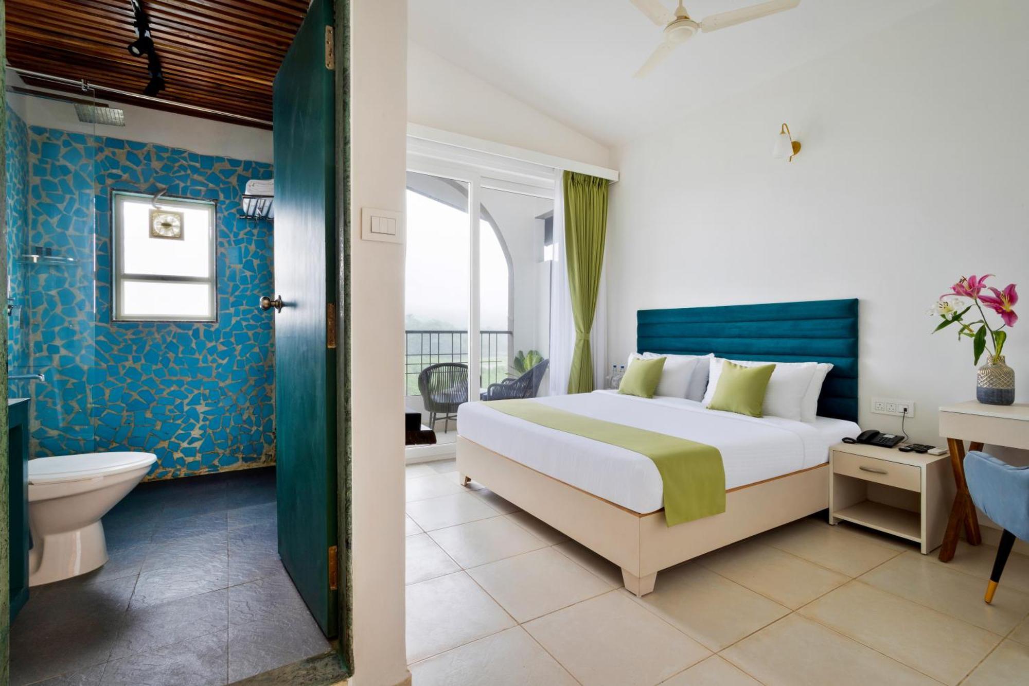 Stone Wood Hotel Amboli Amboli  Eksteriør bilde